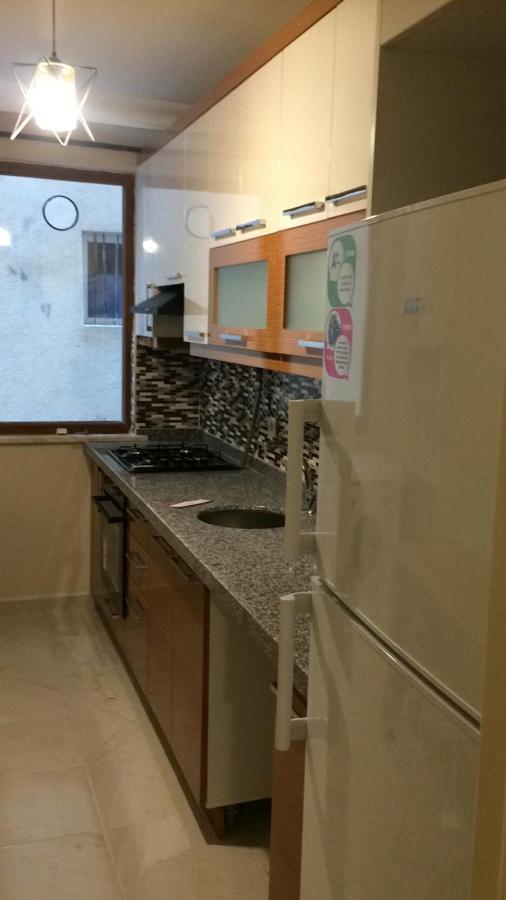Yildirim Luxuryapart Sisli Apartamento Estambul Exterior foto